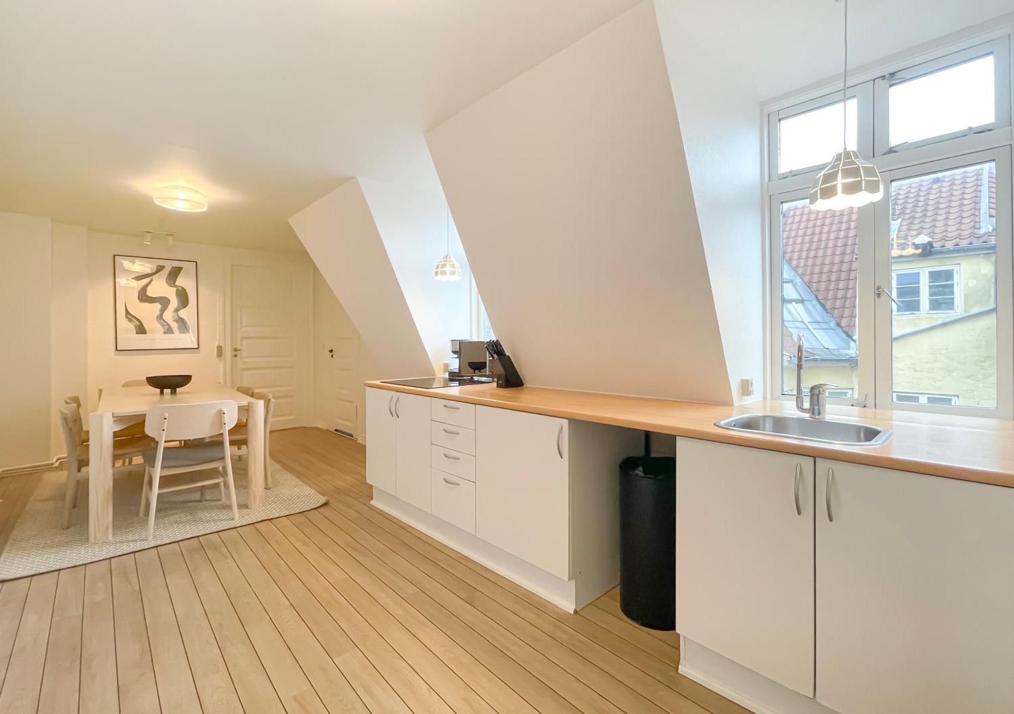Rustic & Cozy 2Br In Heart Of Cph City By Stroget København Eksteriør billede